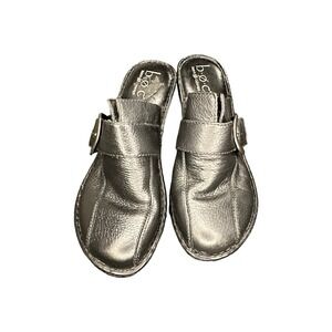 Born Concepts B.O.C. BC3382 Bicycle Toe Buckle Wedge Mule Clogs Shoes Womens 9